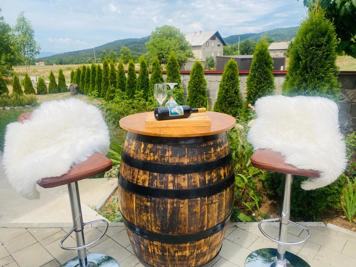 Vila Kuca Za Odmor Marija Vrhovine Exteriér fotografie